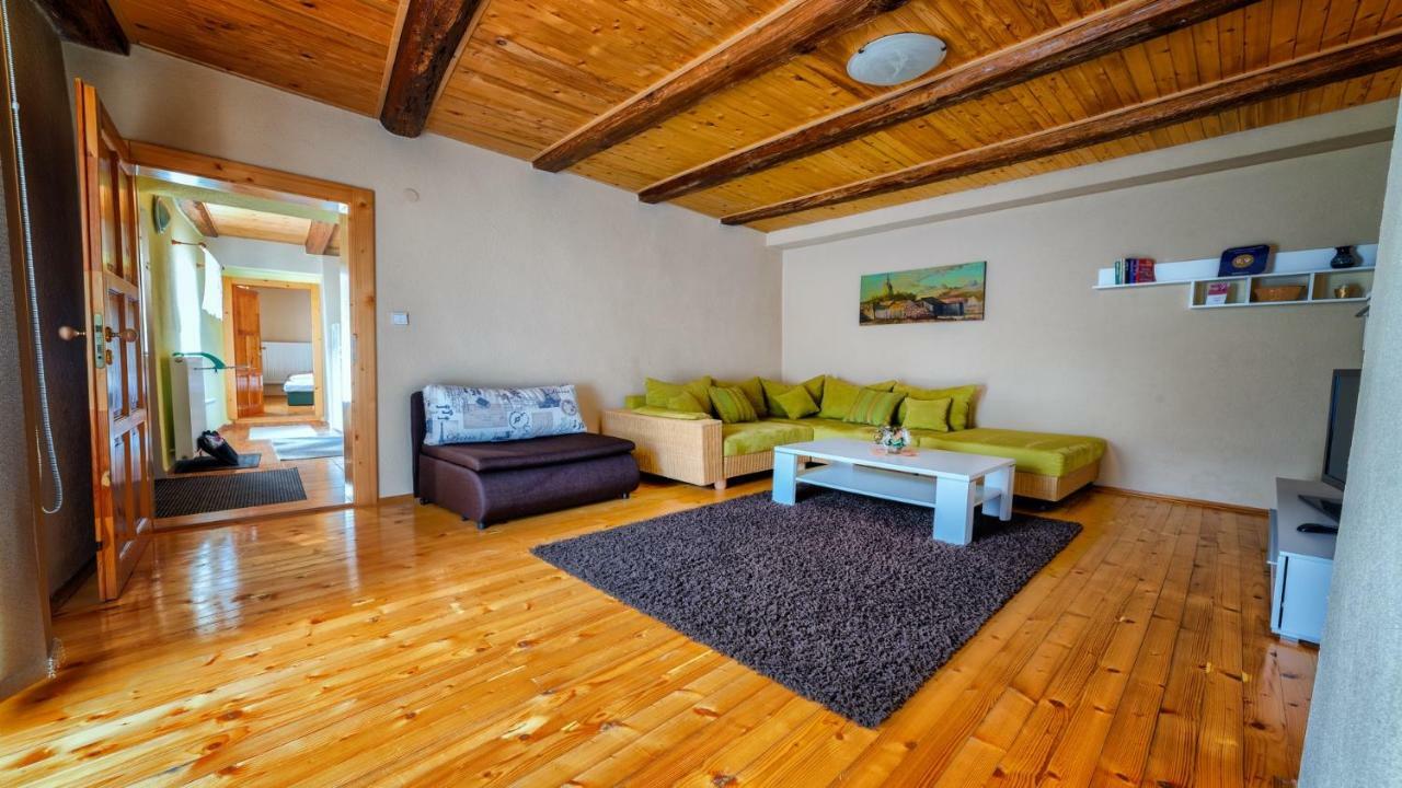 Apartment Anna Кежмарок Экстерьер фото